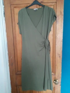Ladies H&M Stylish Green Wrap Style Dress Size L 16 - Picture 1 of 5