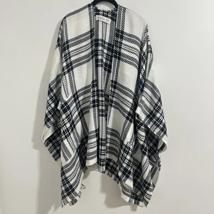 Abercrombie & Fitch Plaid Poncho One Size White and Black Country Boho Classic - Picture 1 of 5