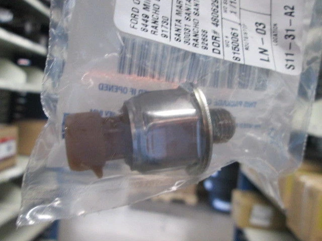 NEW Ford F250/350/450/550 6.0L Diesel ICP Injector Control Sensor 4C3Z9F838A - Изображение 1 из 1