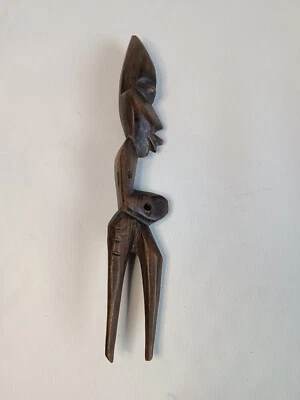 Statuette Africaine En Bois  Taillée À La Main - Photo 1/3