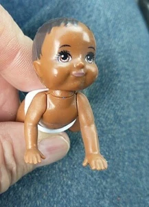 Crawling Baby Barbie Skipper Babysitters Inc Bobble Head Figure Replacement 2" - Picture 1 of 5