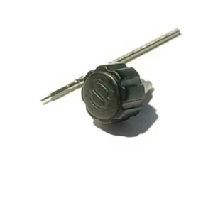 Corona Monster Grabada "S" para Seiko SKX007 y NH35 NH36 MOD con VÁSTAGO, Negra - Imagen 1 de 1