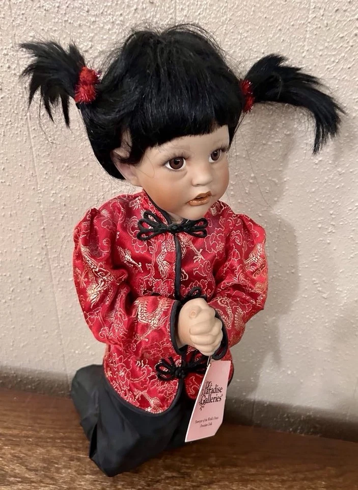 Muñecas de porcelana Paradise Galleries coleccionables aprox. 18 pulgadas Foto 1 de 1