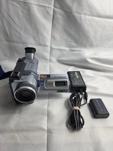 Sony DCR-TRV340 Camcorder - Silver Tested Works Great Nice Condition - Picture 1 of 6