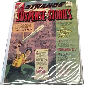 Strange Suspense Stories January 1963 The Heartless Earth People  - Picture 1 of 4