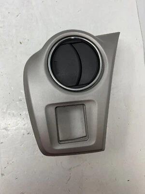 Toyota Matrix/Pontiac Vibe 2009-2013 moldura bisel ventilación - OEM Foto 1 de 4