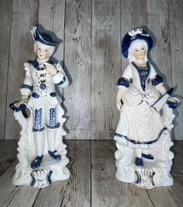 Pair Of Vintage Norleans Victorian Figurines White And Blue - Picture 1 of 9