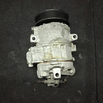 6Q0820808F Compressore a/c  VOLKSWAGEN POLO (9N) 1.4 TDI (51Kw) Ber. 3p/d/1422cc - Immagine 1 di 4