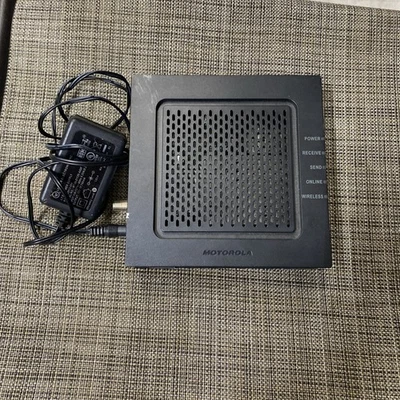 Motorola Surfboard SBG901 Wireless Cable Modem Gateway with Power Supply - Image 1 of 3