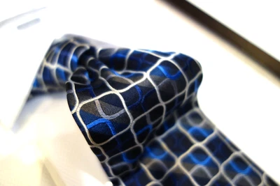 Corbata de seda Paul Dione azul marino azul real gris rayas geométricas Foto 1 de 3