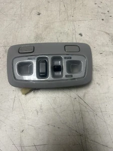 2003 Subaru Legacy Interior Dome Light - Picture 1 of 3