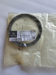 Mercedes-Benz A4633370119 Steering Knuckle Seal - Picture 1 of 2