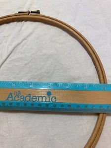 Vintage 10 Inch Wooden Hand Embroidery Hoop - Picture 1 of 2