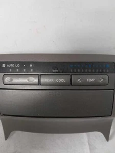 2003-2009 LEXUS GX470 REAR CENTER CONSOLE A/C HEATER CLIMATE CONTROL SWITCH - Picture 1 of 4