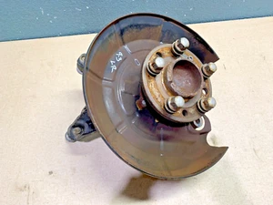 05 06 07 08 08 09 10 11 SAAB 9-3 LEFT REAR SPINDLE KNUCKLE HUB with LUG NUTS - Picture 1 of 5