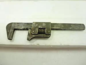 Vintage Adjustable Pipe Wrench Wakefield Wrench No. 19 Worcester Mass USA - Picture 1 of 9