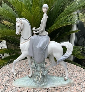 LGE 18” LLADRO FIGURINE WOMAN HORSE “FEMALE EQUESTRIAN” RIDING SIDE SADDLE 4516 - Picture 1 of 17