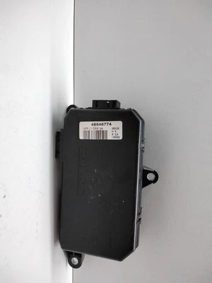 CENTRALINA PORTA DX PASSEGGERO PER FIAT Croma 2° Serie 46846774 (05>07) - Immagine 1 di 2