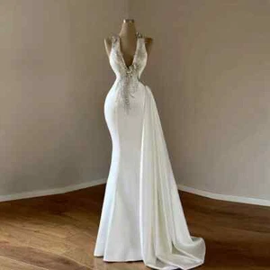 Elegantes Vestidos de Novia Sirena Cuello en V Sin Mangas Cuentas Satén Vestido de Novia Tren - Imagen 1 de 8