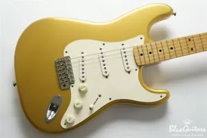 Fender Custom Shop 1954 Stratocaster - Oro Azteca con estuche rígido USADO - Imagen 1 de 11