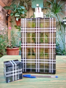 GIANT Burberry Brit Man FACTICE. Vintage Edition. 33x17x7 cm. See Description - Imagen 1 de 2