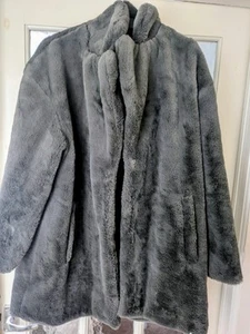 Ladies Grey Faux Fur Coat Size 16 - 18 - Picture 1 of 1
