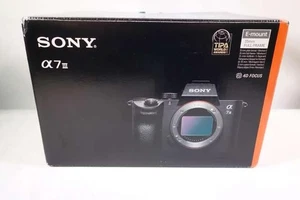 Mirrorless Camera Model ILCE 7M3 (Body) SONY - Picture 1 of 12