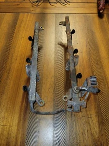OEM 2005-15 Nissan Pathfinder Frontier Xterra Fuel Rail Injectors Set 4.0l V6 - Picture 1 of 2