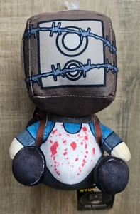 The Evil Within Juego Figura Peluche Stubbins The Keeper Bethesda Juego - Imagen 1 de 5