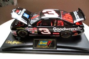 99' GM Goodwrench Monte Carlo Dale Earnhardt #3 NASCAR 1:24 Diecast COA/Case NIB - Picture 1 of 17