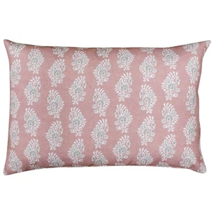 Chatsworth XL Rectangular Linen-Blend Cushion. Dusky Pink Paisley Design. 23x15" - Picture 1 of 3