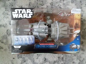 Star Wars Micro Galaxy Squadron #0130 AT-TE por Jazwares en mano serie 1 - Imagen 1 de 8