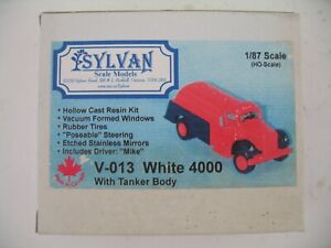 Sylvan HO Kit V-013: White 4000 Tanker Truck