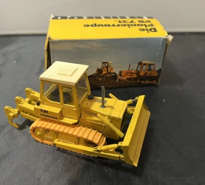 Vintage  Conrad Liebherr PR 731  Dozer with ripper  1:50 Diecast Model - Image 1 of 4