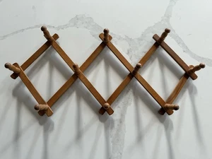 Vintage Japan Wooden Accordion Wall Peg Rack 10 Peg Expandable Coat Hat Mug MCM - Picture 1 of 4