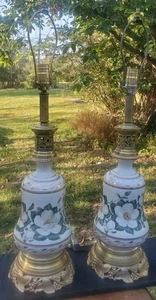 Vintage Pair of Mid Century MCM Yellow, Green & Gold Floral Ceramic Brass Lamps - Picture 1 of 5