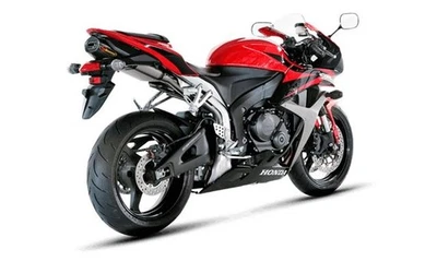 Lata de escape Akrapovic Road Legal Titanio Deslizable Honda CBR600RR 2007-2008 Foto 1 de 3