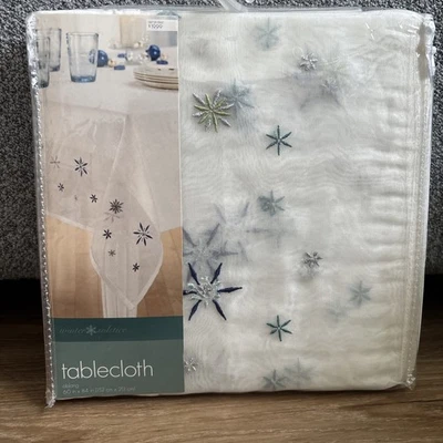 Mantel Solsticio de Invierno Target 60x84 Copo de Nieve Blanco Plata Azul Nuevo en Bolsa  Foto 1 de 2