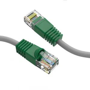 5 Fuß CAT5E Frequenzweiche Kabel grau Kabel/grüner Stiefel - Bild 1 von 1