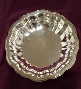ONEIDA SILVERPLATE CHIPPENDALE BOWL 7-5/8" ROUND - Picture 1 of 5