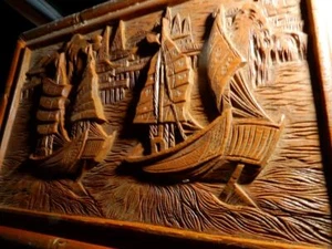 Vintage Chinese repousse carved wood box Chinese Junk sailboats 14 x 10 inches - Picture 1 of 12