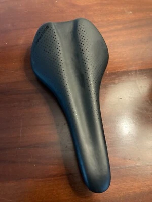 Bontrager Arvada 马鞍 138 毫米自行车道 MTB 564833 — 第 1/4 张图片