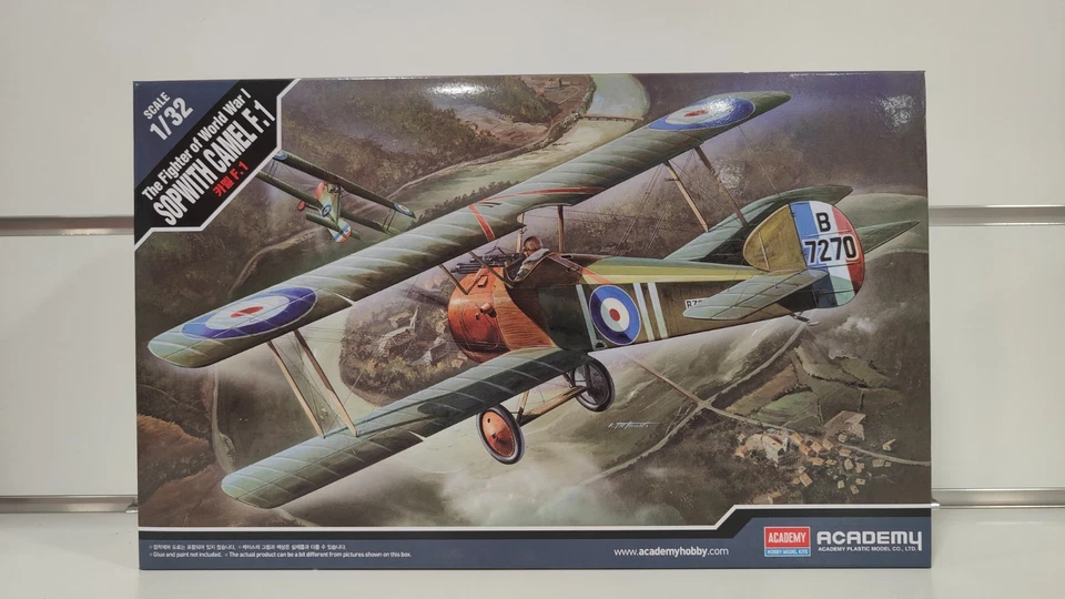 Biplano SOPWITH-CAMEL F1 aereo 1:32 guerra mondiale Modellno academy 12109 - Immagine 1 di 1