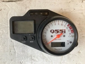 Triumph Daytona/Speed Triple Clocks - Picture 1 of 3