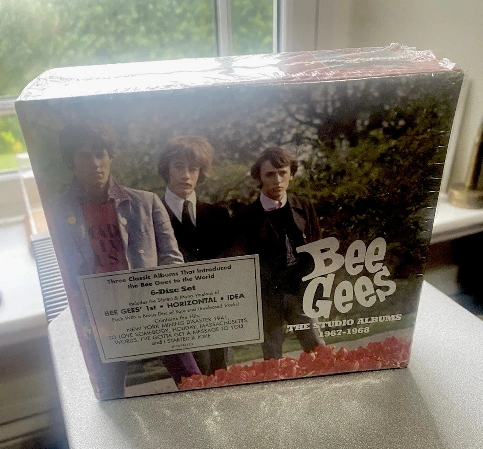BEE GEES : The Studio Albums 1967-1968 Rhino 6CD Box Set -  1st LP,Horizon, Idea - Image 1 of 4