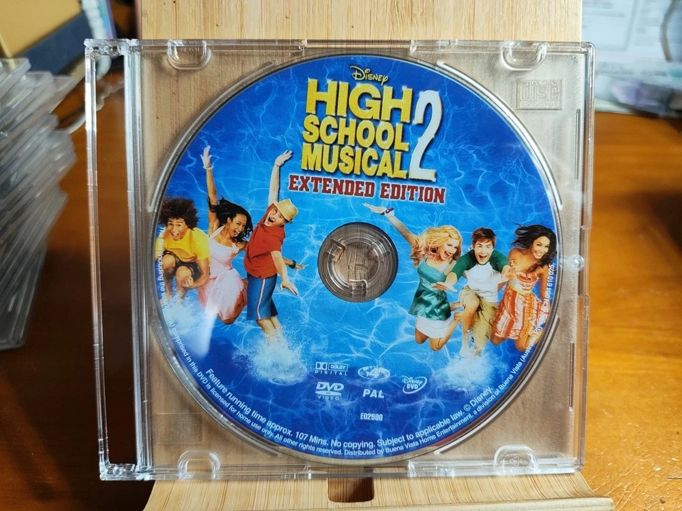 High School Musical 2 (Disc Only) 🎬   DVD MOVIE REGION 4 🎬 FREE POST - image 1 of 1
