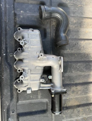 Colector de admisión 99-04 VW Jetta Golf MK4 - 1.9 TDI ALH - 038 129 713 K Foto 1 de 4