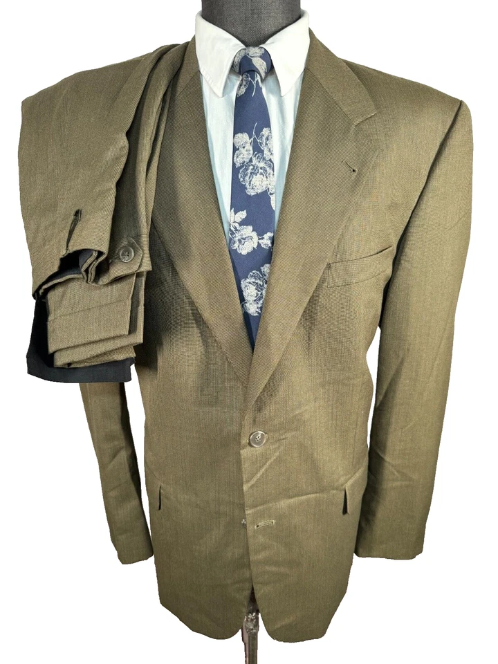 Traje de 2 piezas plisado de lana marrón para hombre KILBURNE and FINCH 44L chaqueta 33/32 pantalón Foto 1 de 4