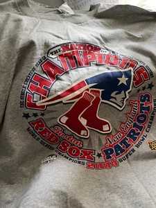 Boston Red Sox New England Patriots Nation Of Champions T Shirt 2004 Grey L - Picture 1 of 3