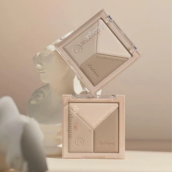 DASIQUE V-Cut Blending Shading 13g - Image 1 of 1